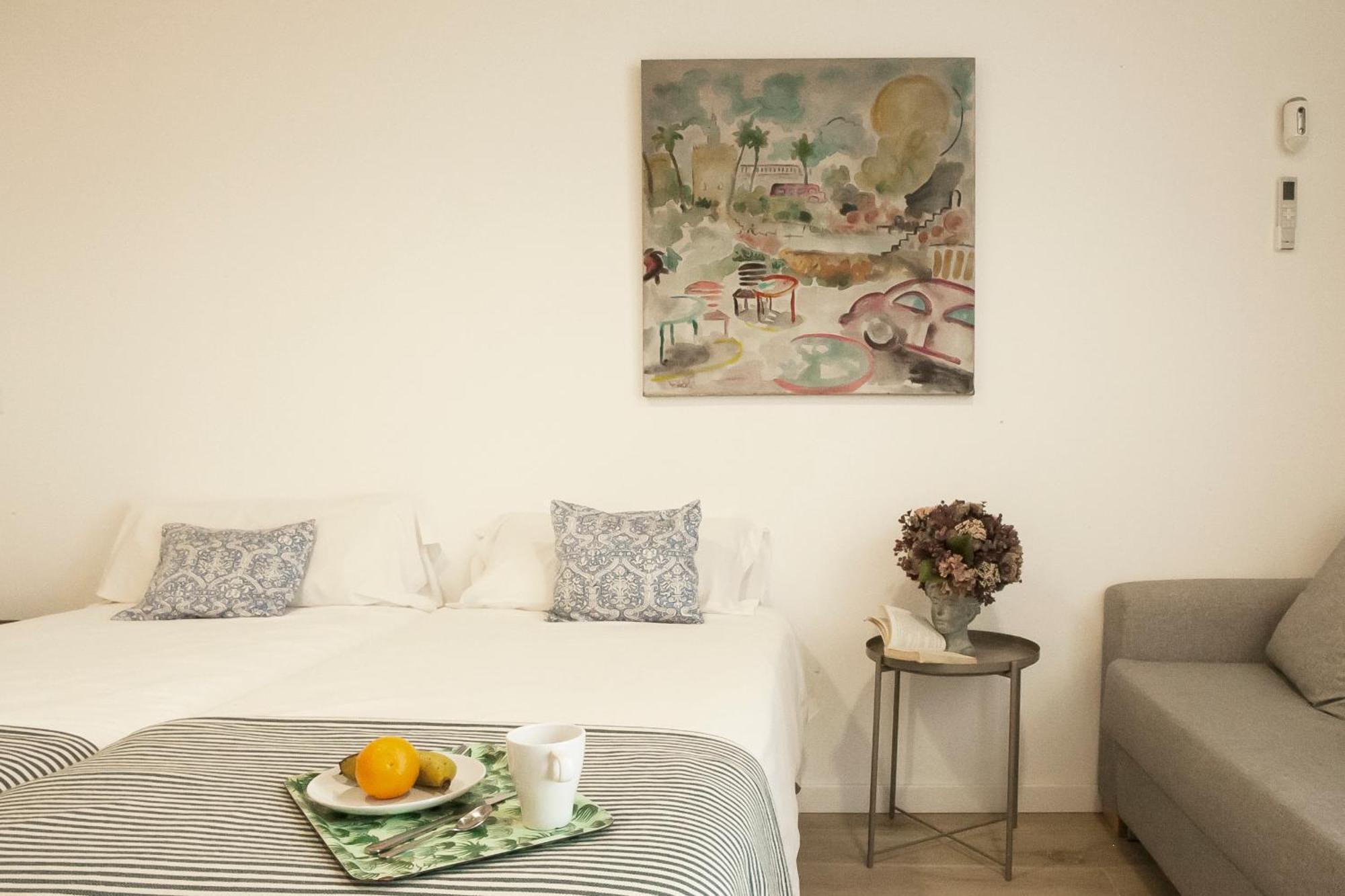 Apartamentos Rg Hospital Valme Sevilla Eksteriør bilde